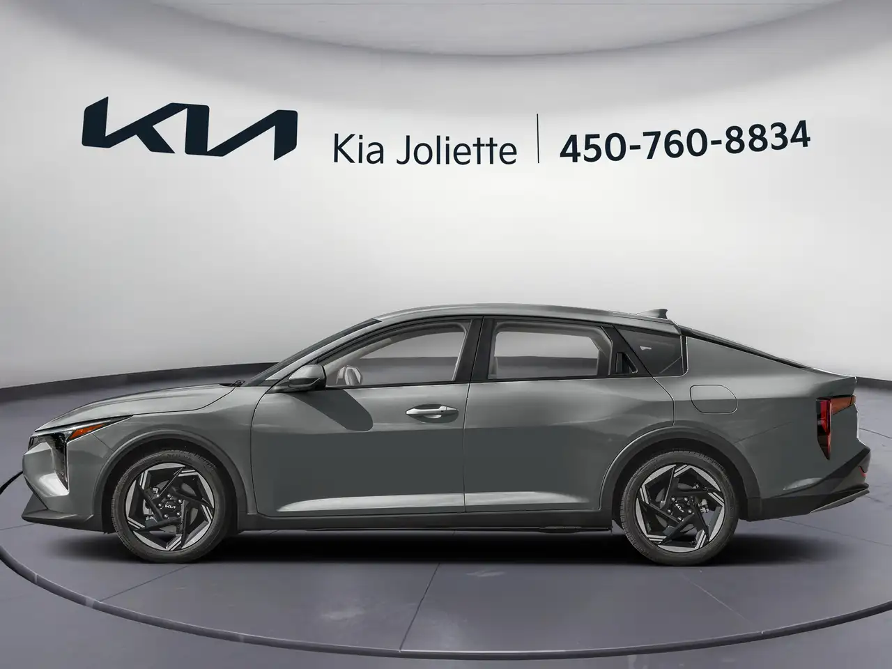 Kia K4 снимка Kia K4