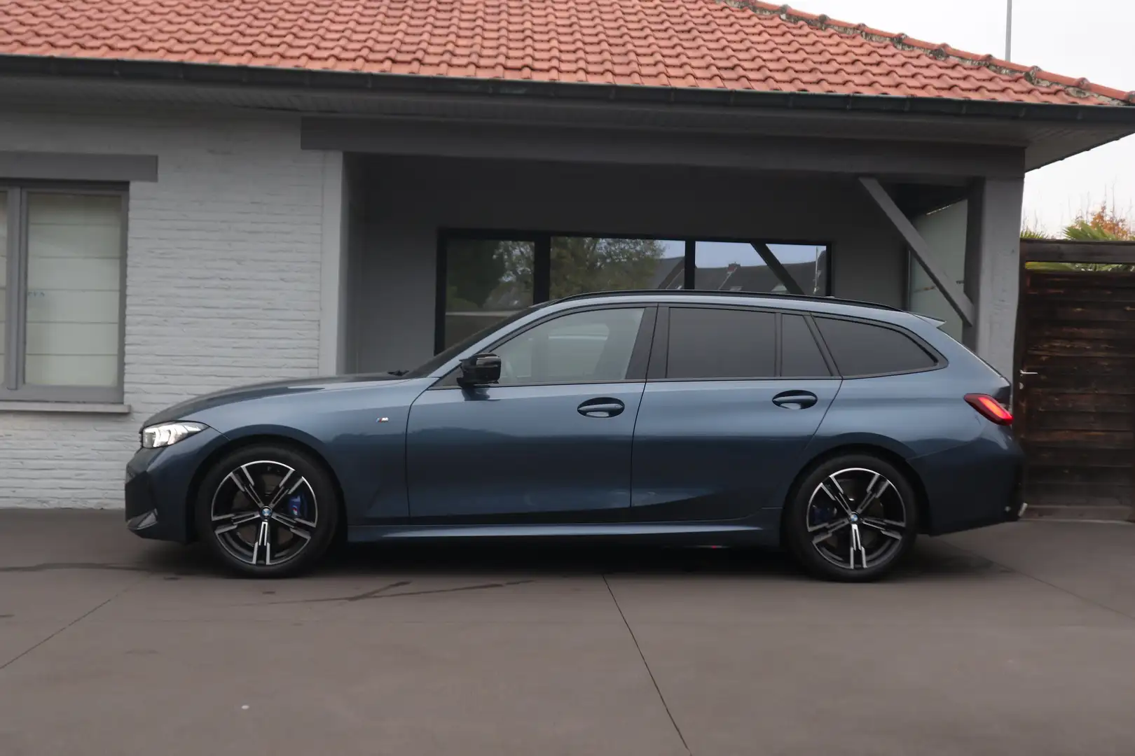 BMW 340 M D X-drive /Facelift//Pano/Adapt/360°/headup/ Azul - 2