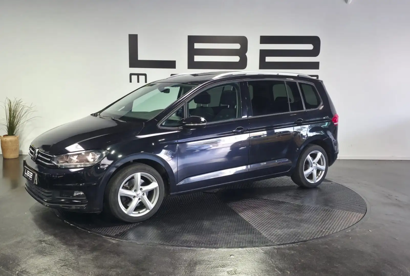 Volkswagen Touran 1.5 TSI EVO Advance 110kW RAC Negro - 2