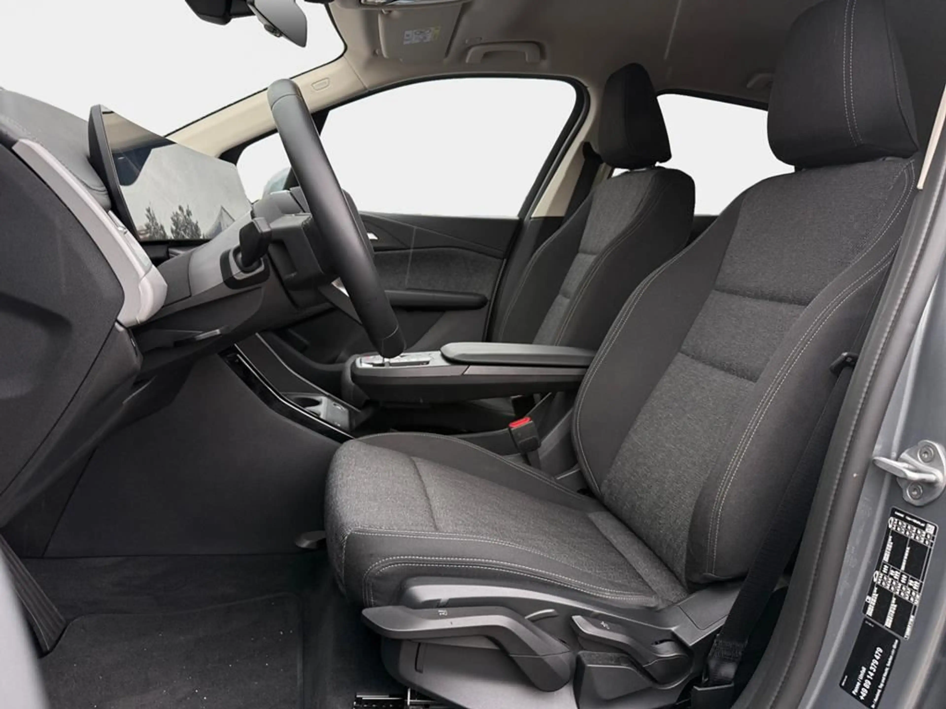 BMW 220 — photo 10