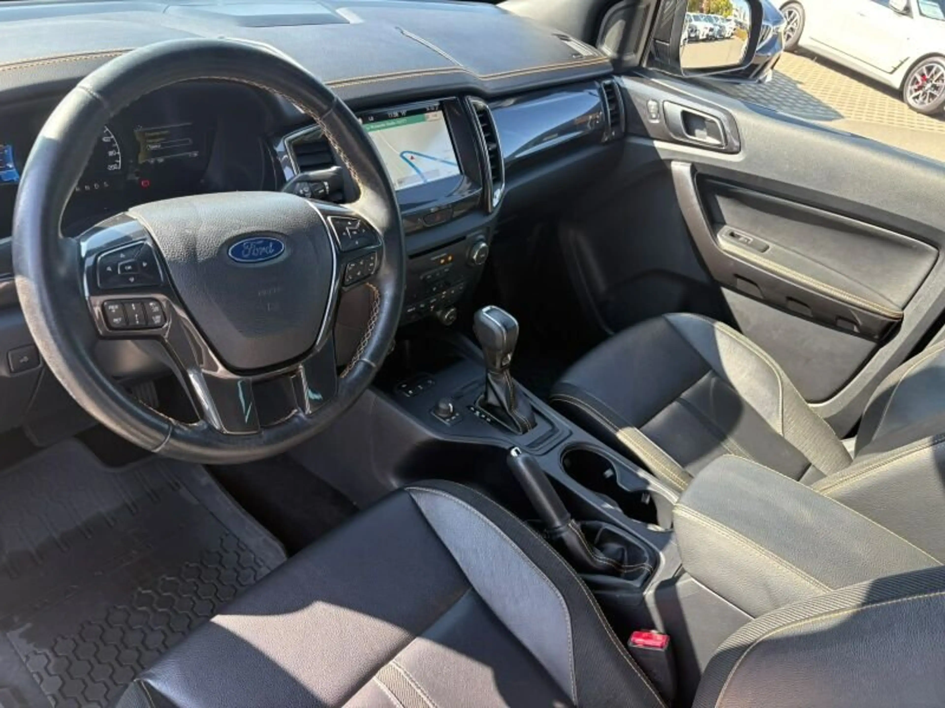 Ford Ranger 3.2 4x4 Wildtrak AHK RFK NAVI ACC — photo 14