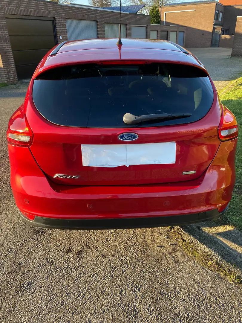 Ford Focus Focus 1.0 EcoBoost Start-Stopp-System Titanium Rood - 2