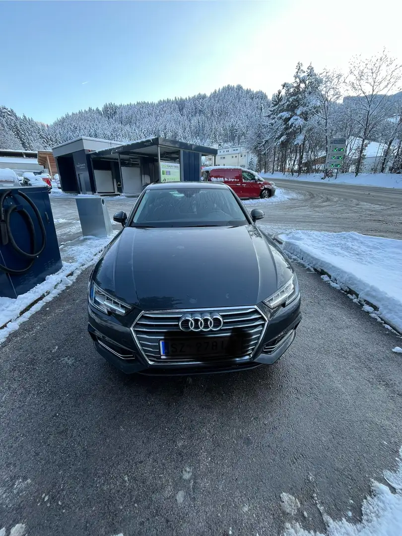 Audi A4 2,0 TDI Sport - 1