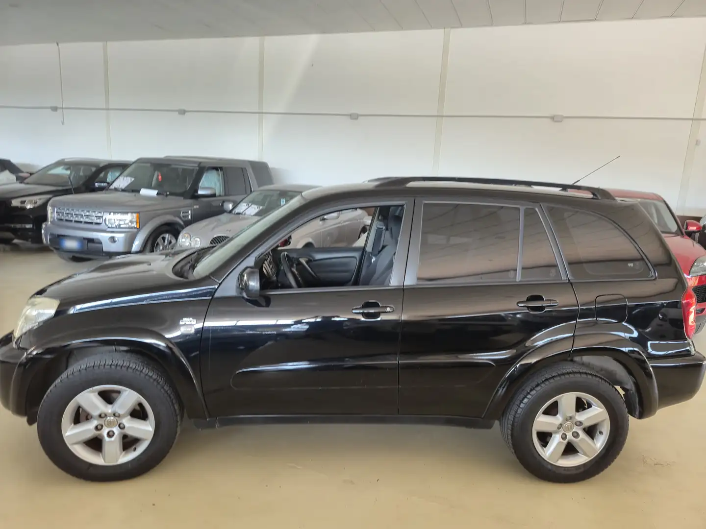 Toyota RAV 4 2.0 4X4 Noir - 2