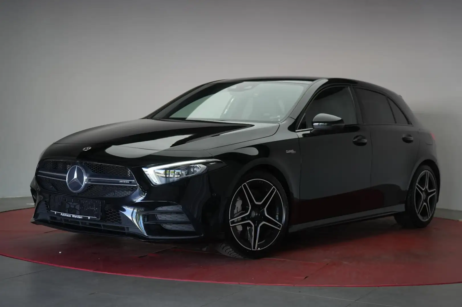 Mercedes-Benz A 35 AMG 4Matic Speedshift DCT 7G Navi/Temp/Kame Schwarz - 2