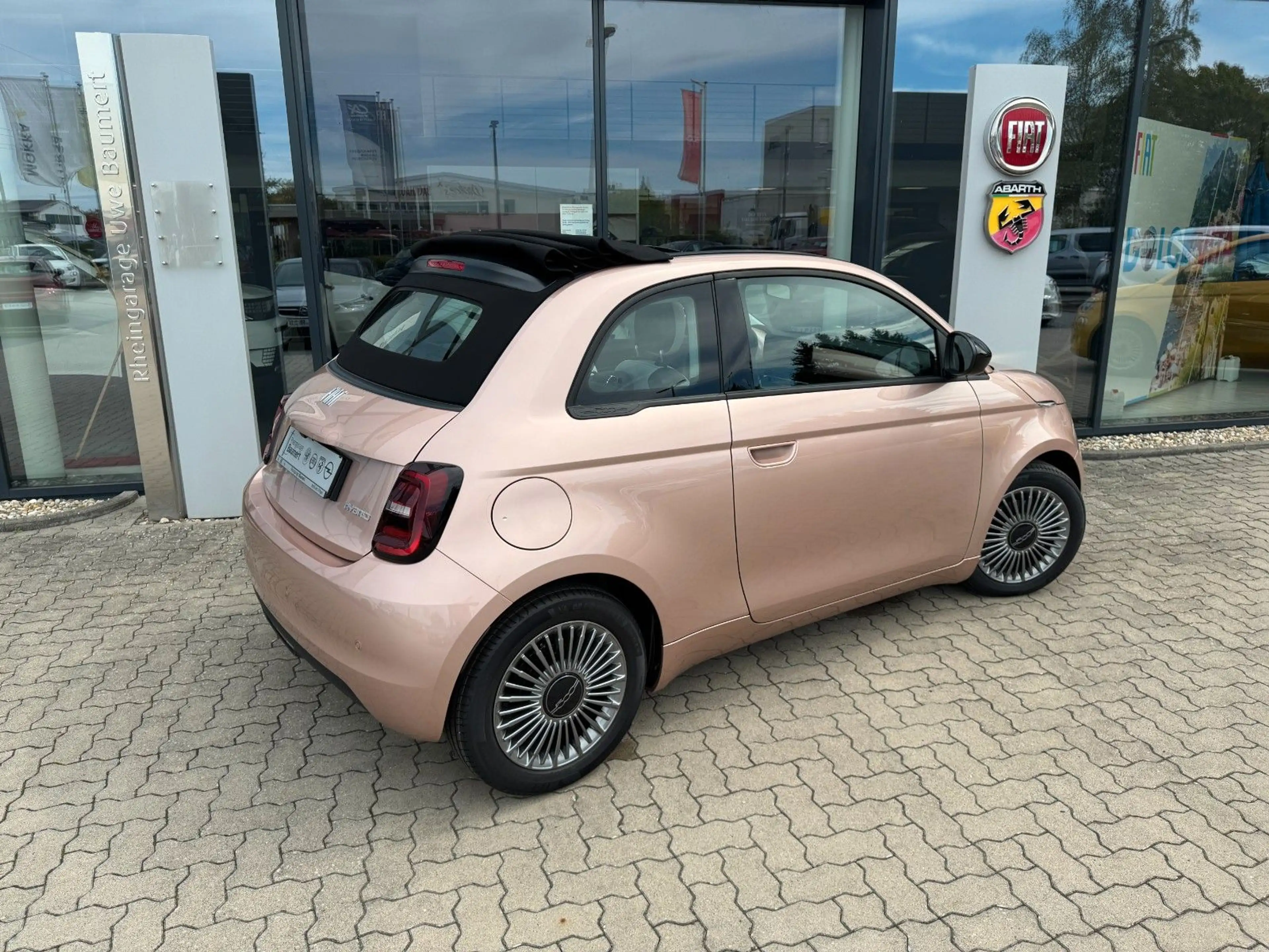 Fiat 500C Cabrio Icon 1.0 Hybrid Komfot+Sitzheizung — photo 5