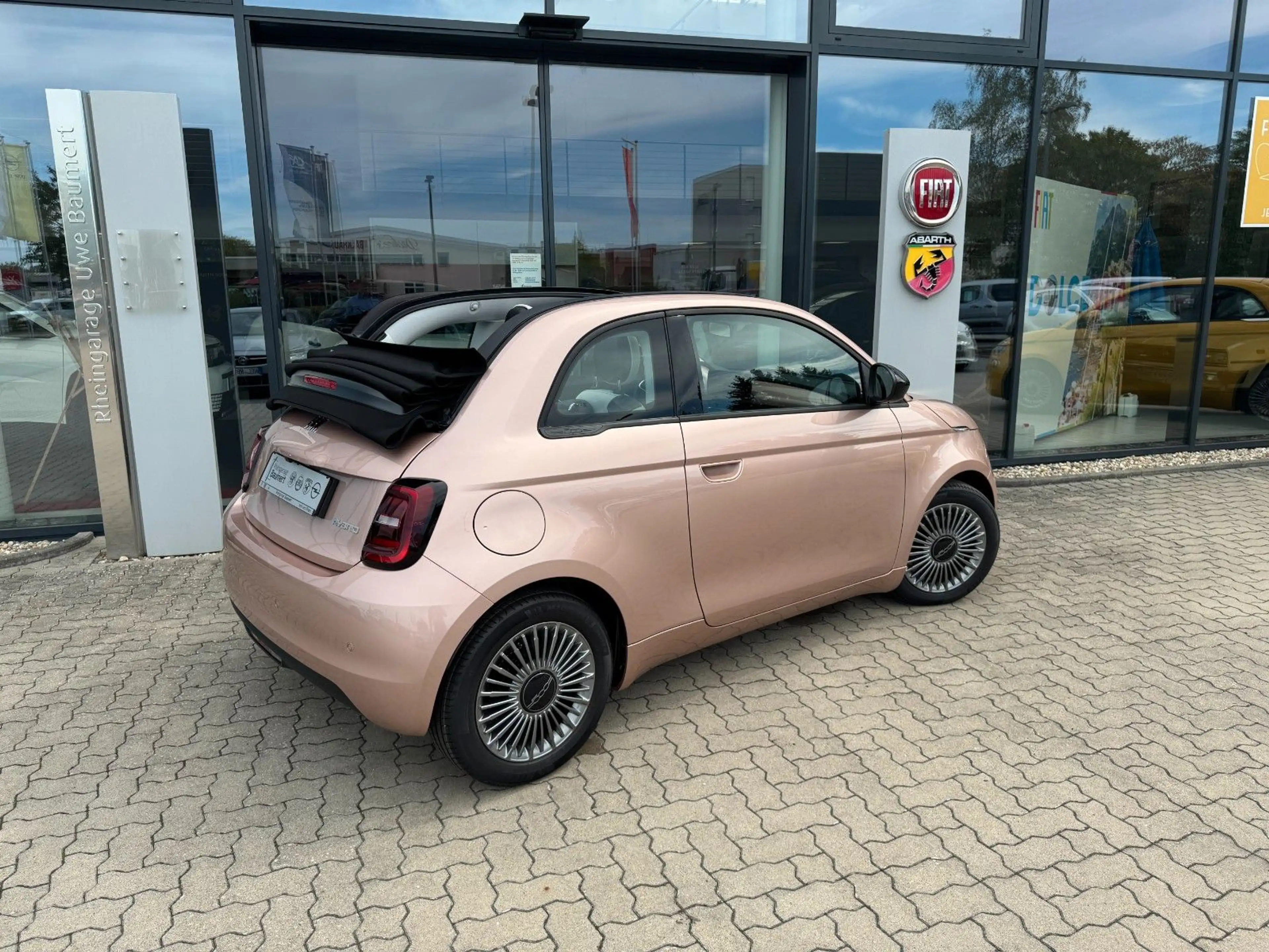 Fiat 500C Cabrio Icon 1.0 Hybrid Komfot+Sitzheizung — photo 4