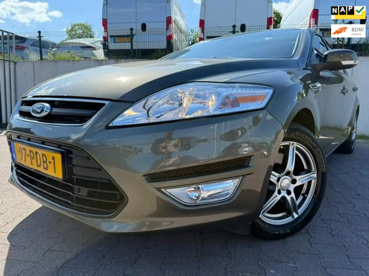 Ford Mondeo 1.6 Trend Business/NAVI/CLIMA/PDC/TREKHAAK/APK 05- Зелений - 1
