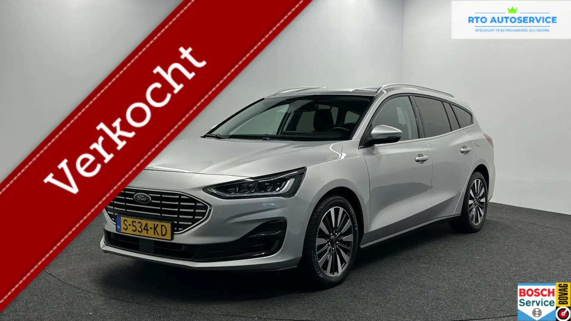 Ford Focus Wagon 1.0 EcoBoost Hybrid Titanium X CAMERA CARPLA Grau - 1