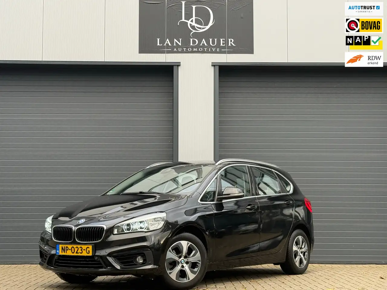 BMW 218