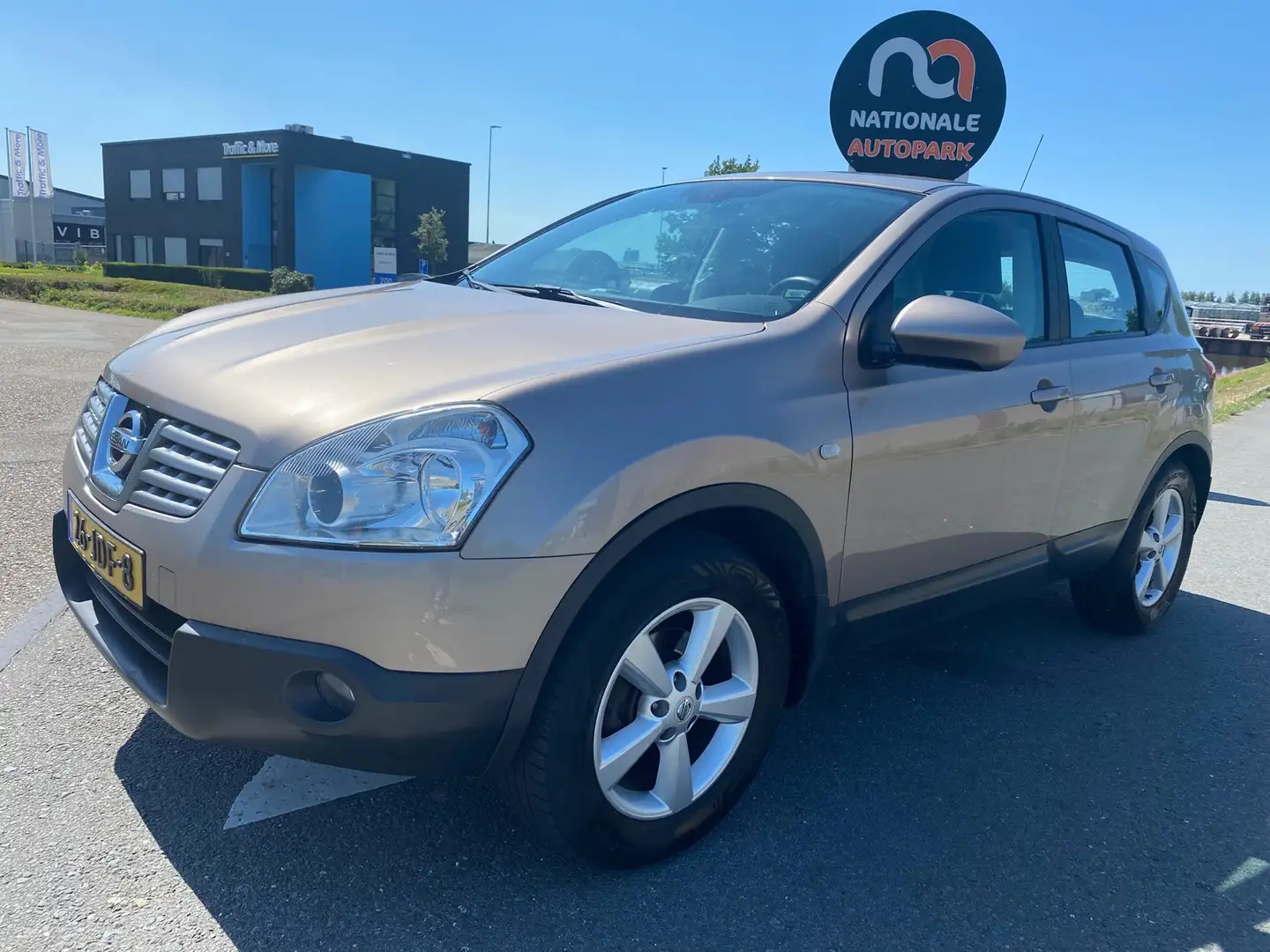 Nissan Qashqai 2009 * 2.0 dCi Tekna 4WD * AUTOMAAT * CLIMA * CRUI Bruin - 1
