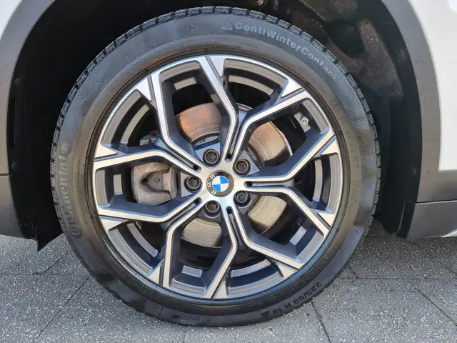 BMW X1 view 30