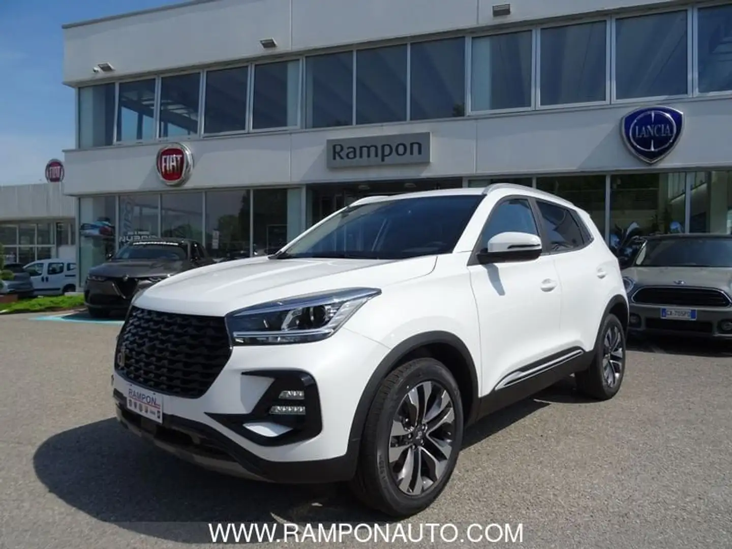 DR Automobiles DR5.0 s3 1.5 Turbo CVT Bi-Fuel GPL Bianco - 1