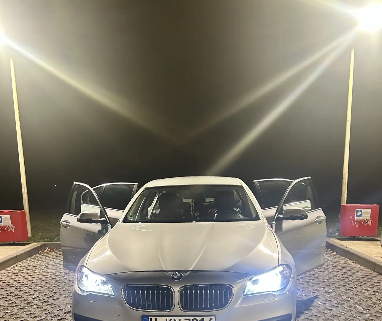 BMW 520 520 d Grau - 1