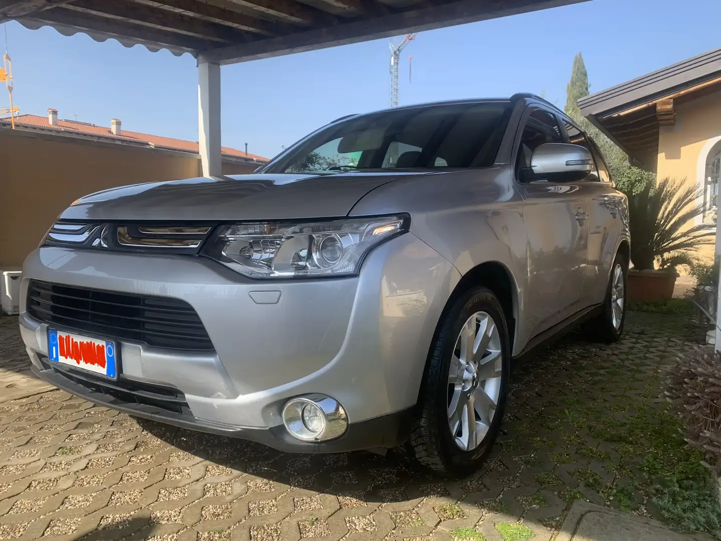 Mitsubishi Outlander 2.2 di-d cleartec Instyle 4wd 7p.ti auto - 2