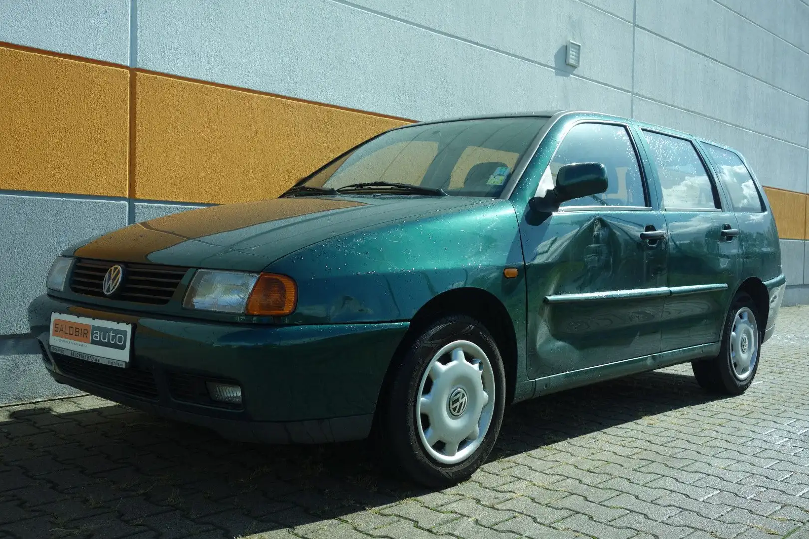 Volkswagen Polo Variant 1.6 Comfortline Automatik Klima 8-F Vert - 1