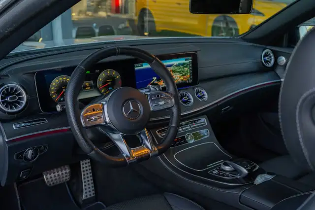 Mercedes-Benz E-Class view 15