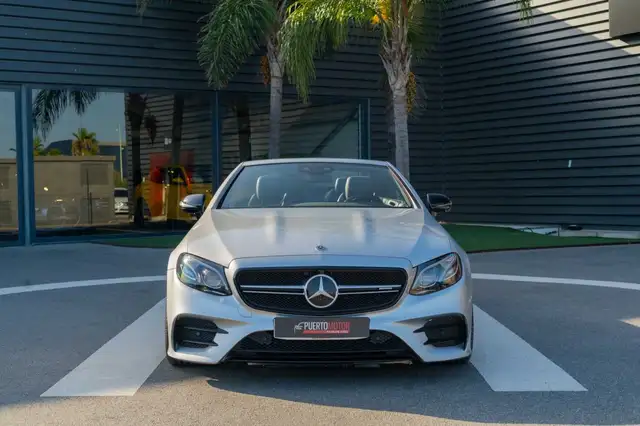 Mercedes-Benz E-Class view 2