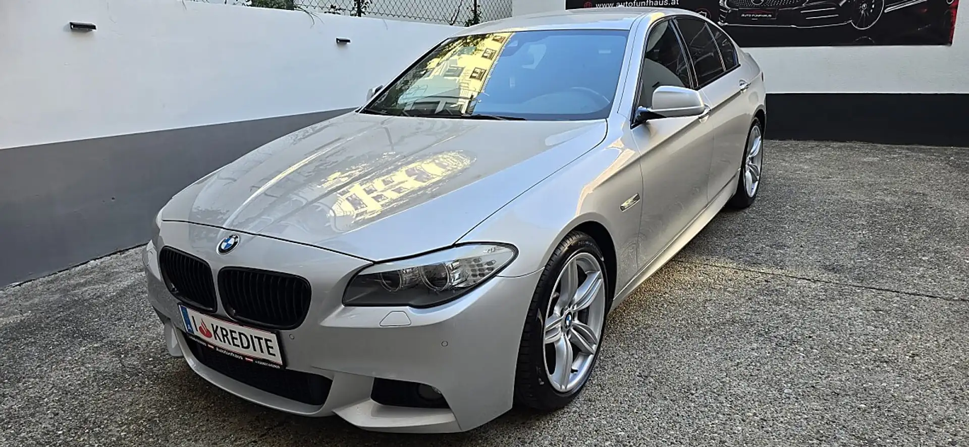 BMW 520 d M-Packet 2Besitz Pickerl Ohne Mängel Servic N... Silber - 1