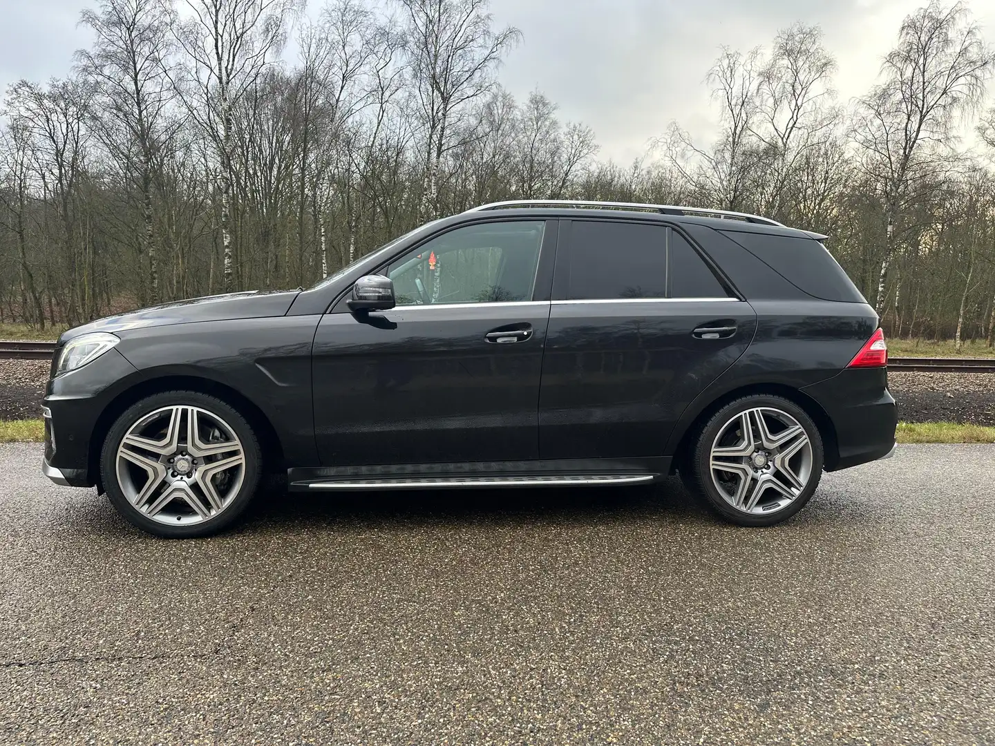 Mercedes-Benz ML 350 ML+350+undefined Fekete - 2