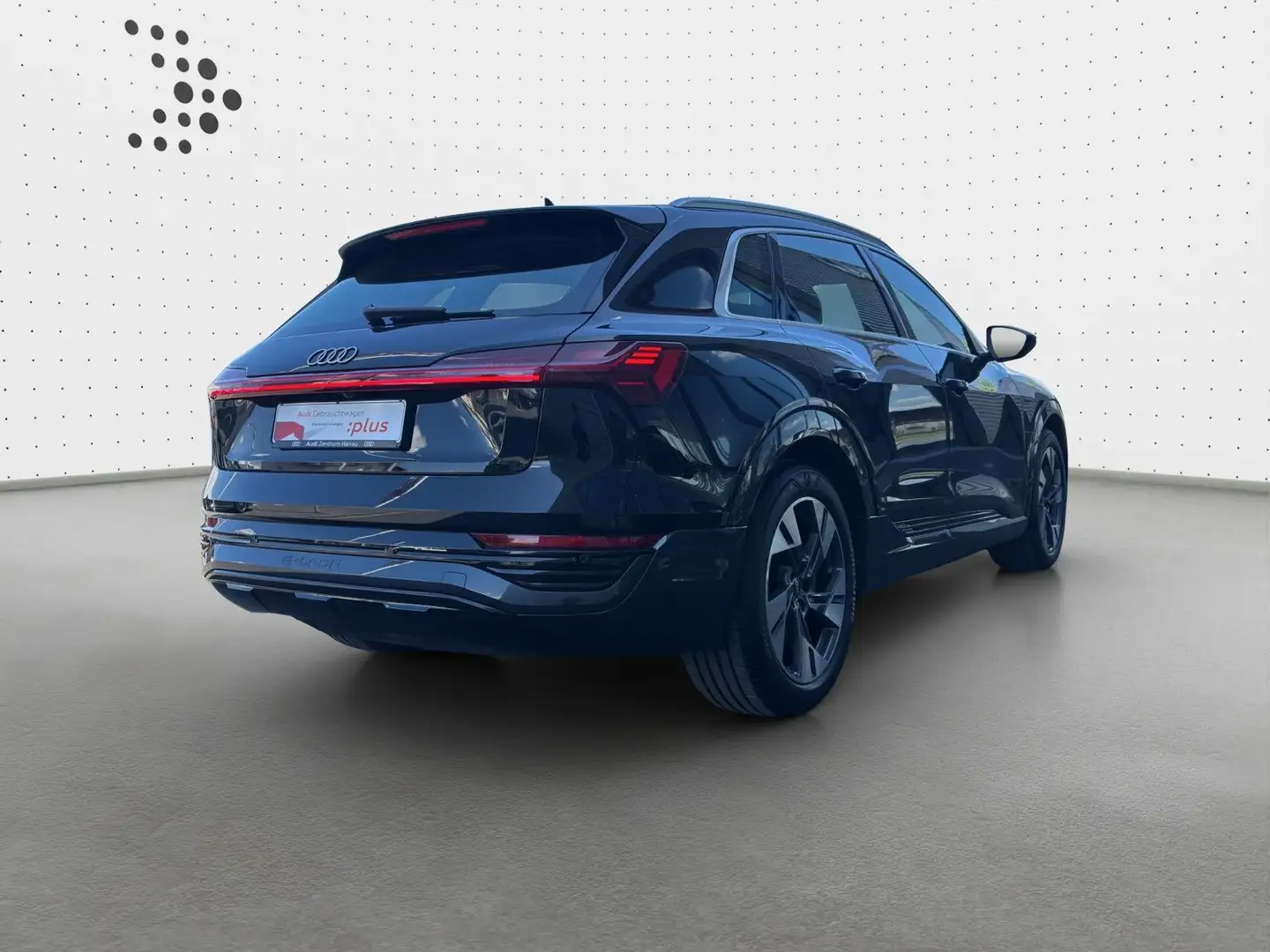 Audi Q8 e-tron 55 quattro advanced*NAVI-PLUS*MATRIX*H Schwarz - 2
