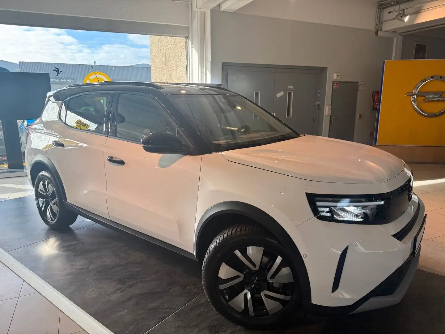 Opel Frontera GS Hybrid 1.2(145PS) NAVI,RFK,PDC,LED Weiß - 1