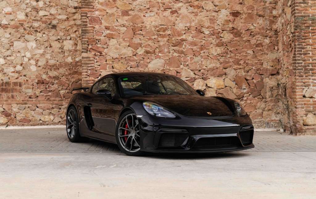 Porsche 718 Cayman