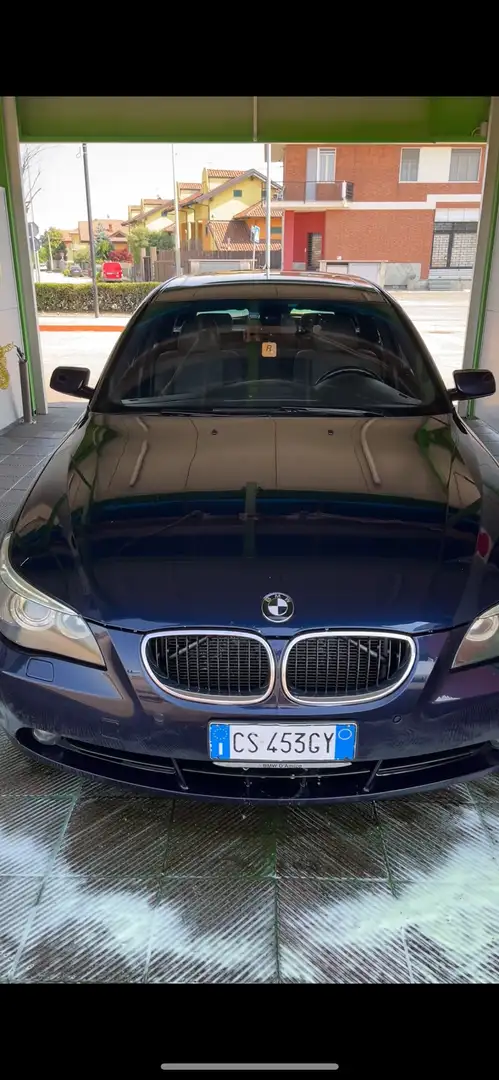 BMW 535 Serie 5 E61 2003 Touring 535d Touring Attiva Modrá - 1