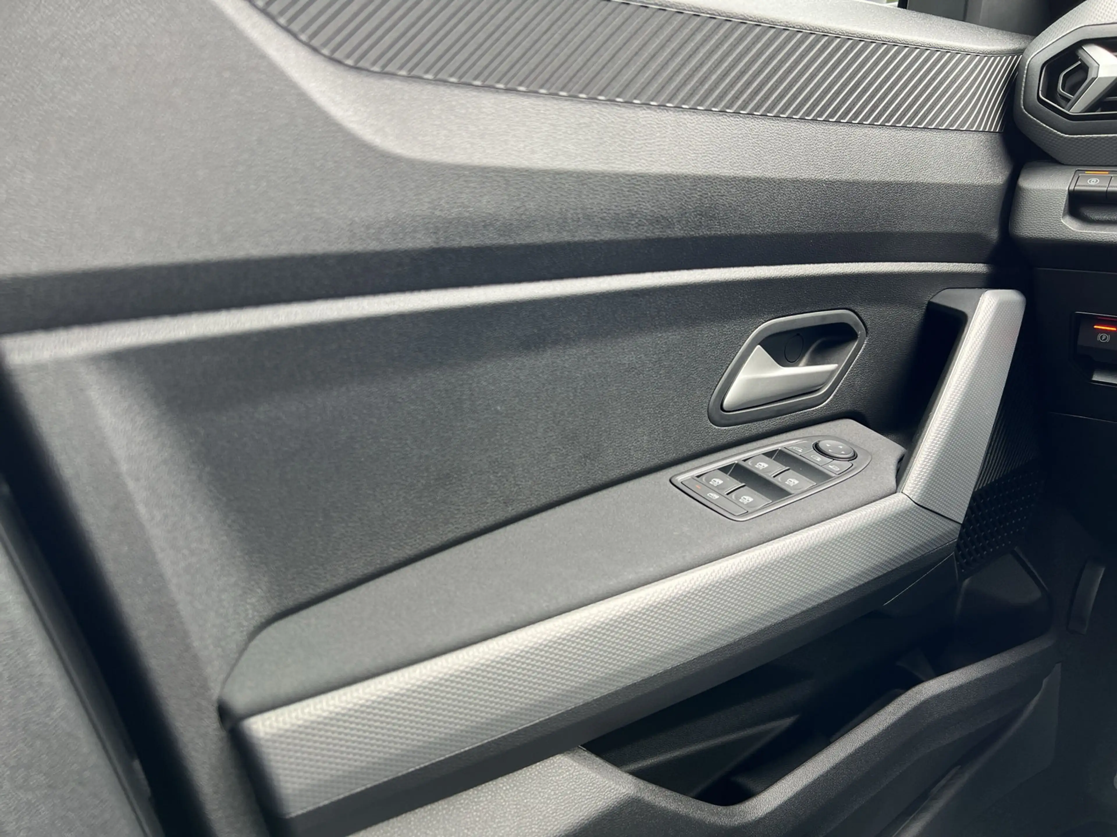 Dacia Duster Full-Hybrid 155 Journey Winterpaket+Navi+LED — photo 13