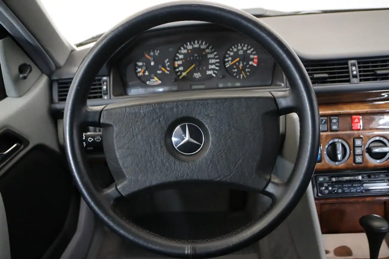 Mercedes-Benz CE 300 E-CLASS 24V 2P, foto 12