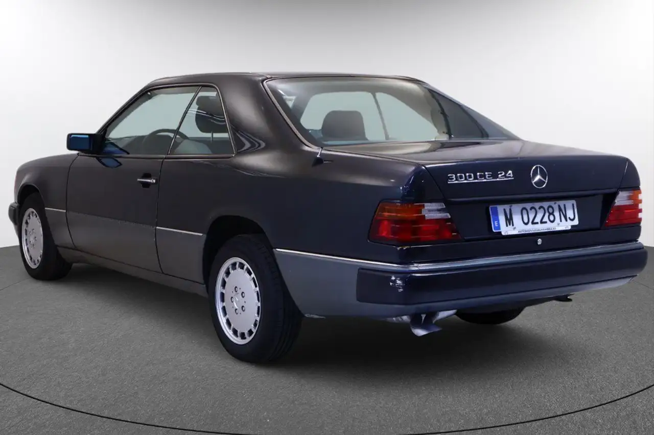 Mercedes-Benz CE 300 E-CLASS 24V 2P, foto 6