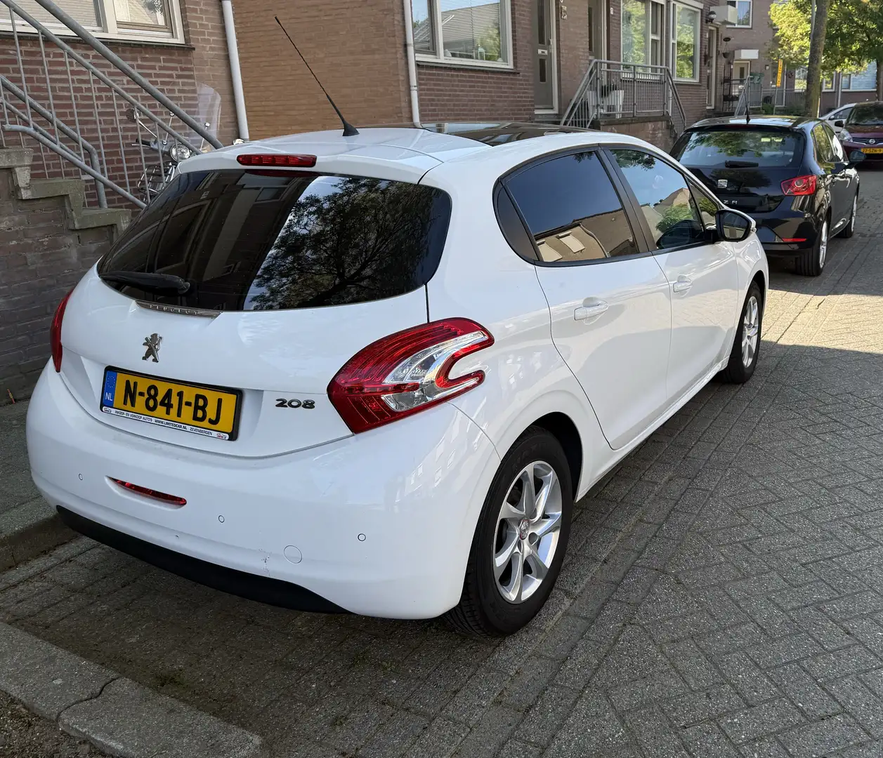 Peugeot 208 1.2 VTi Blue Lease Wit - 2