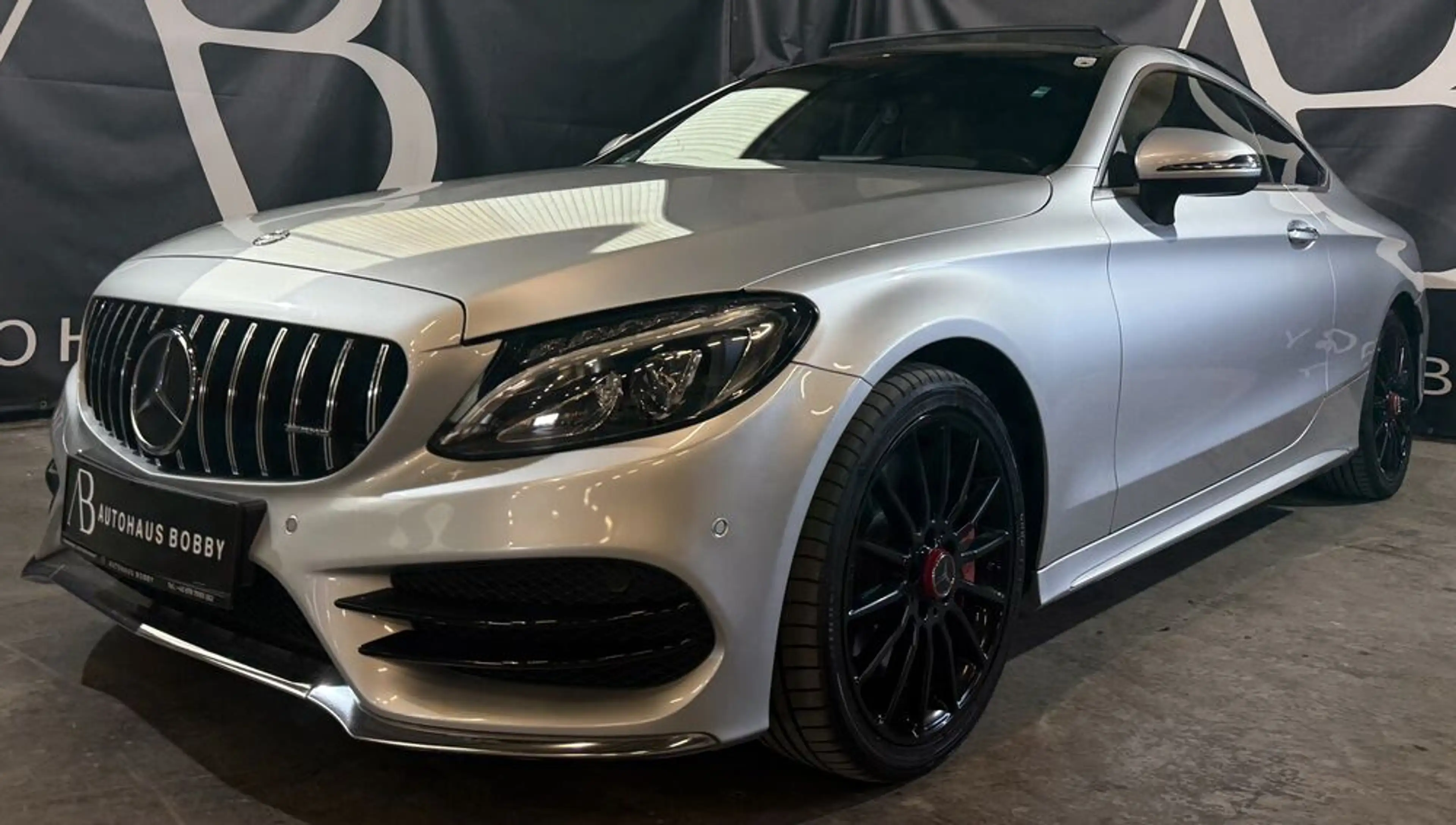 Mercedes-Benz C 250 Coupé AMG Line — photo 5