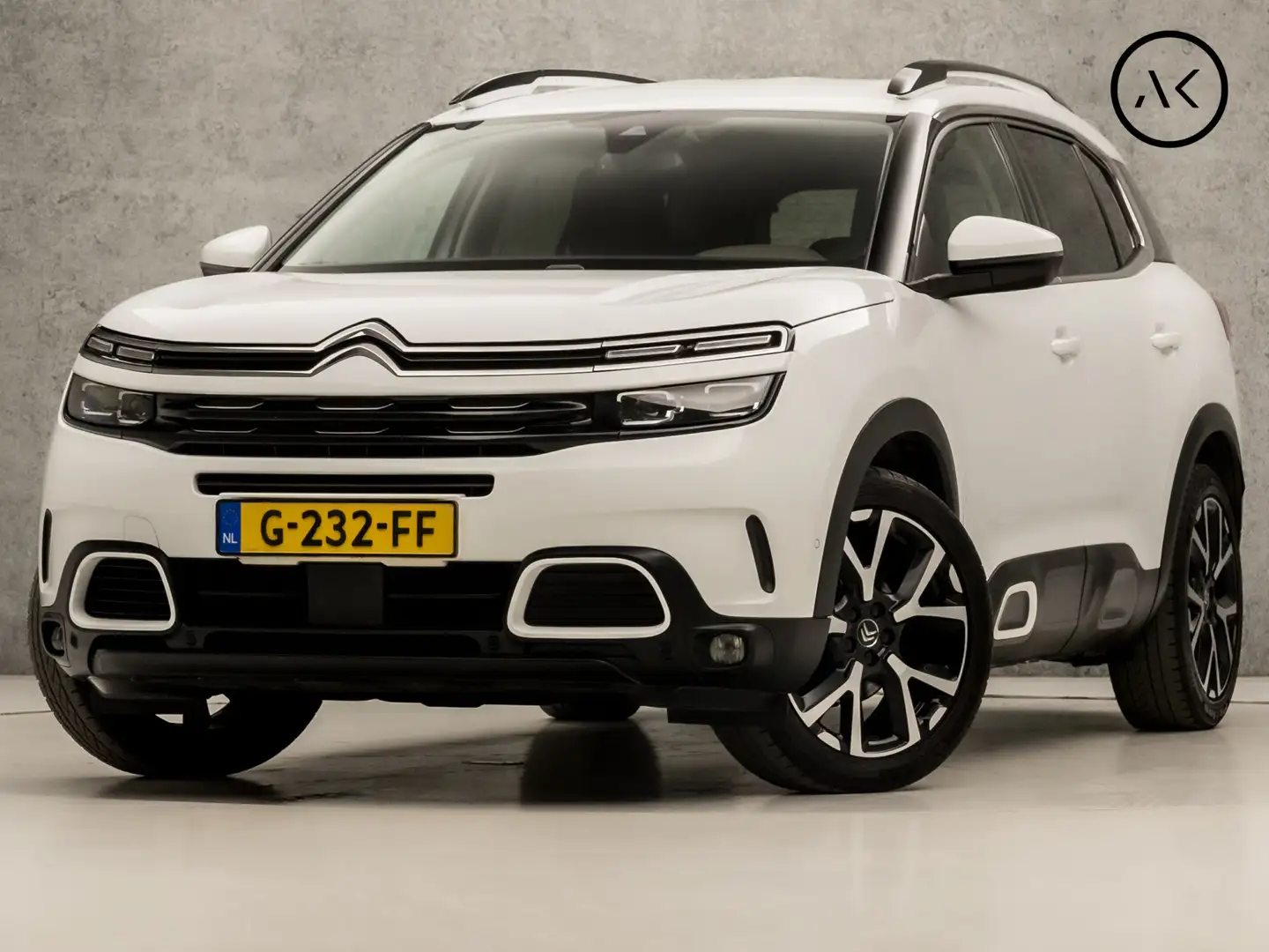 Citroen C5 Aircross 1.2 PureTech Sport Deluxe (APPLE CARPLAY, GROOT NA Wit - 1