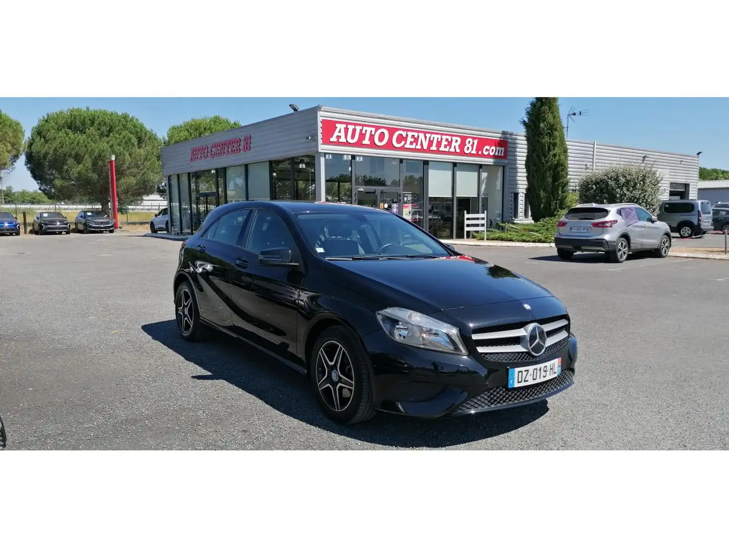 Mercedes-Benz CL 180 Inspiration 7G-DCT Black - 1
