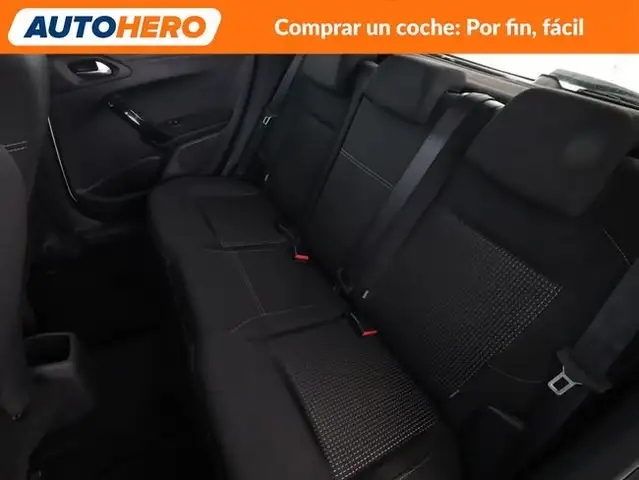 Peugeot 208 view 15