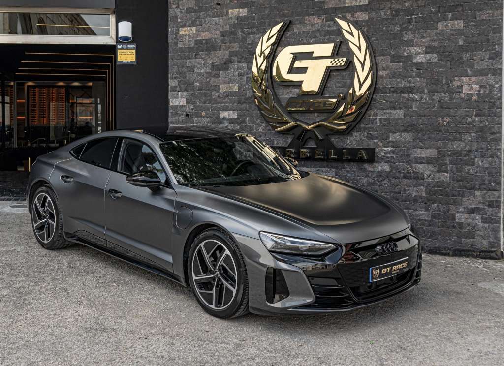 Audi e-tron GT 60 quattro - foto 1