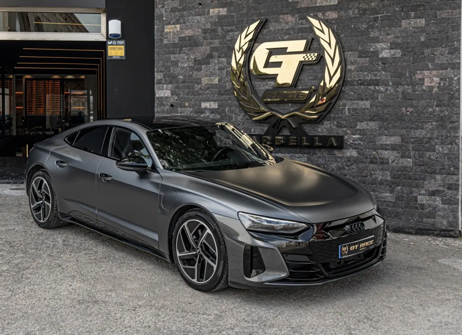 Audi e-tron GT 60 quattro Gris - 1