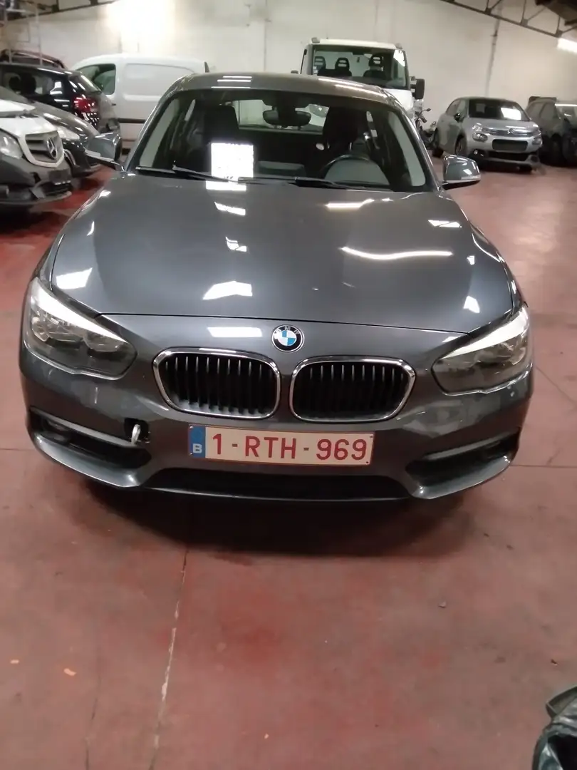 BMW 118 118  i 136 ch Business A problème moteur - 2