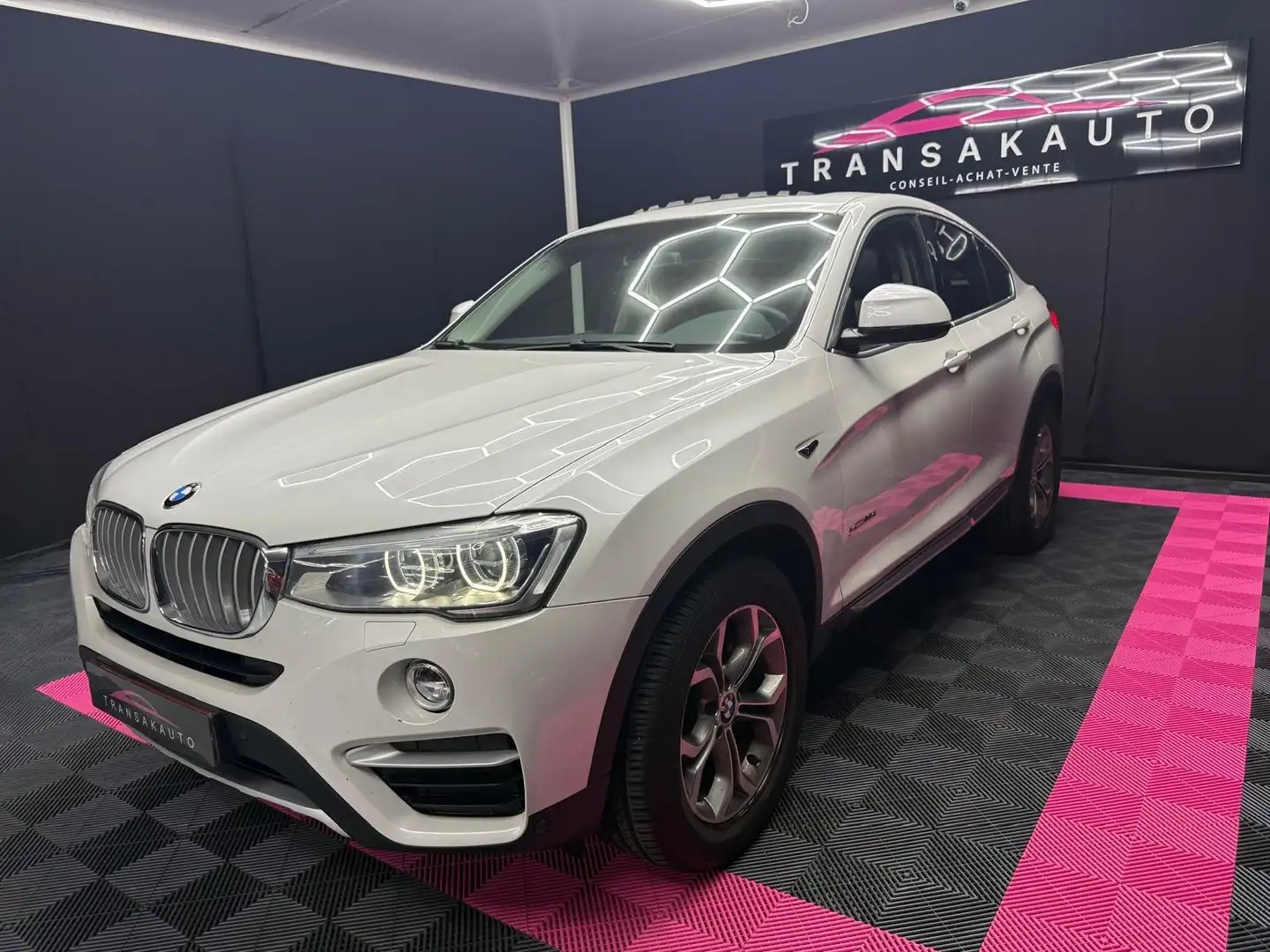 BMW X4 xDrive20/TOIT PANO/GARANTIE 12 MOIS Blanc - 2