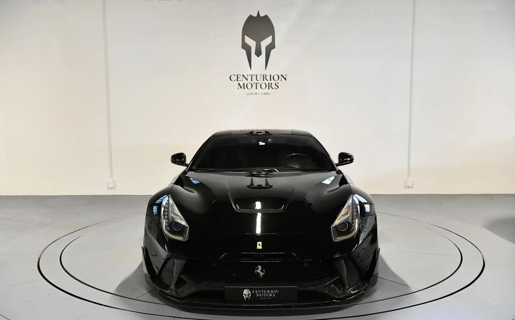 Ferrari F12 onyx Schwarz - 2