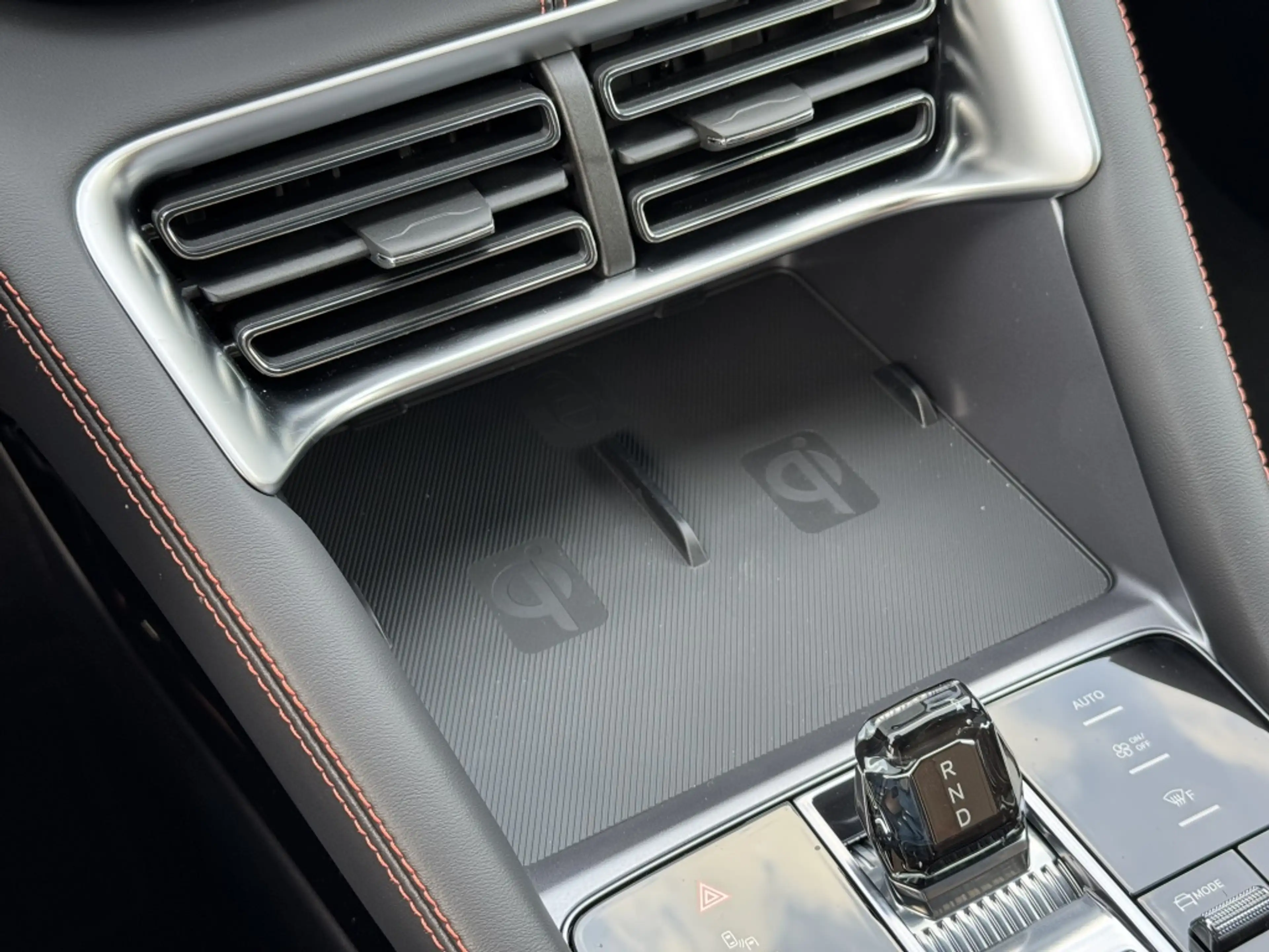 BYD Seal U 1.5 DM-i FWD Boost / demo — photo 27