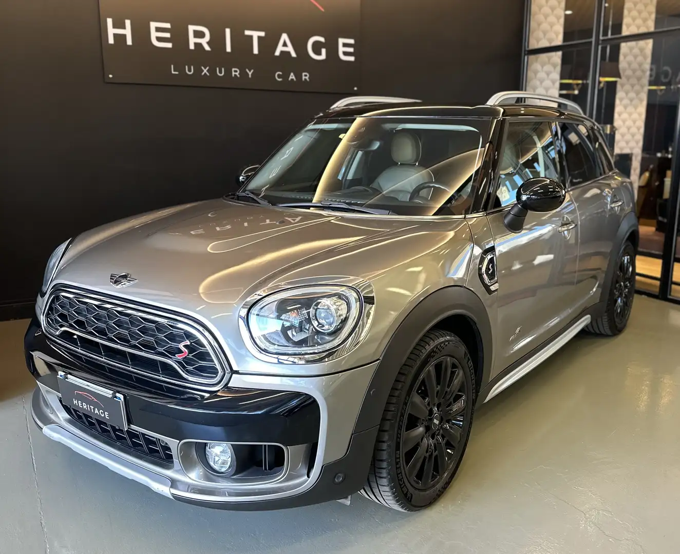 MINI Cooper S Countryman F60 2.0 Hype all4 auto Grau - 2
