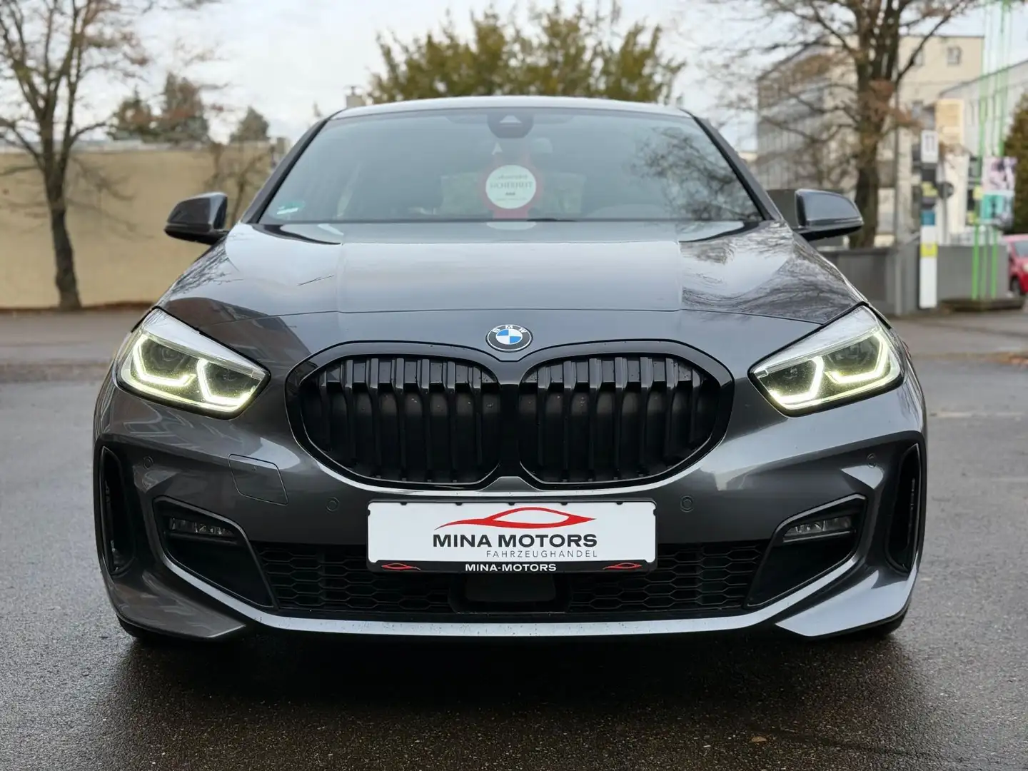 BMW 120 d Limousine M Sport Aerodynamik Pano HUD LED Gris - 2