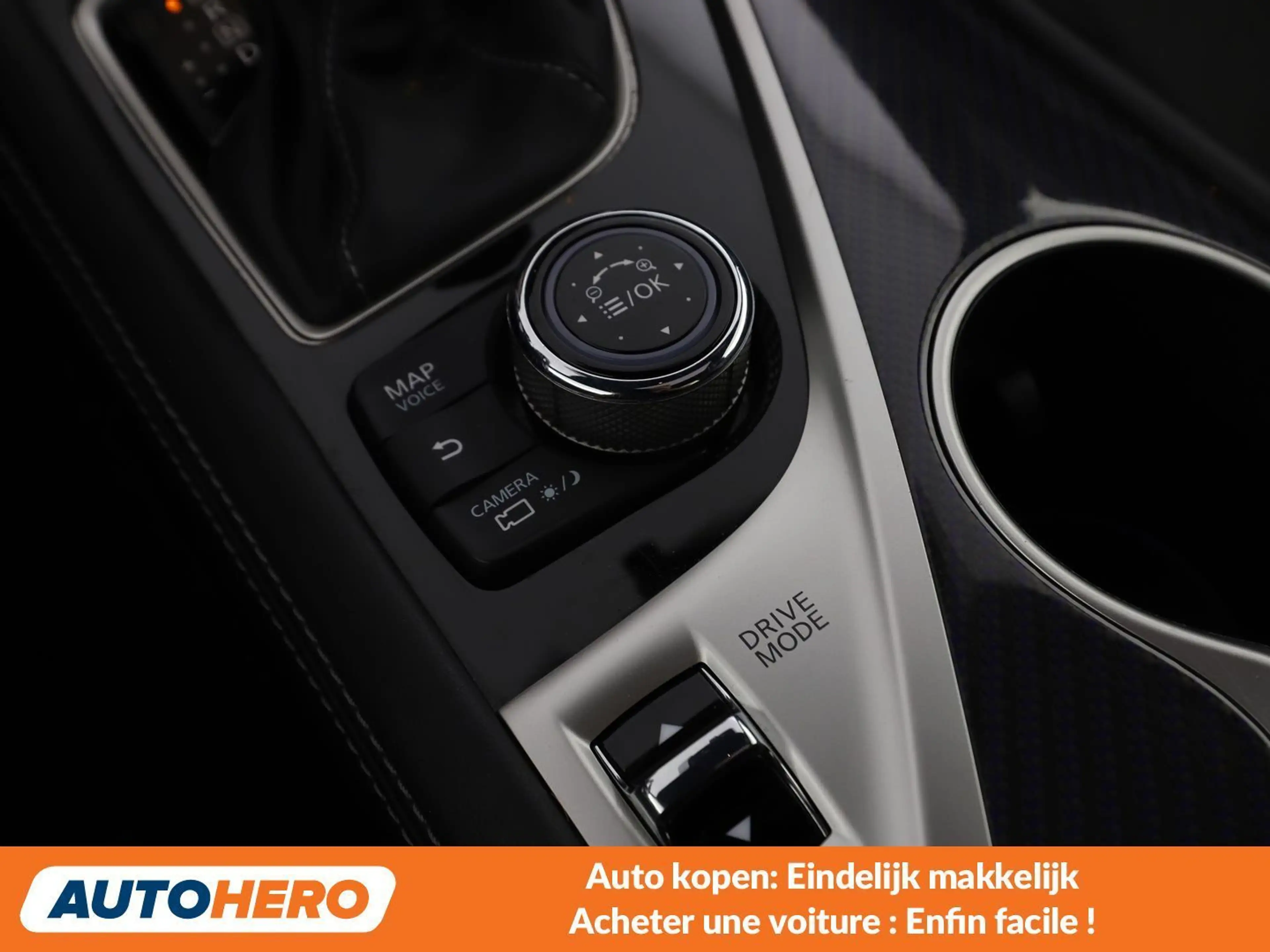 Infiniti Q60 2.0 Turbo Sport — photo 11