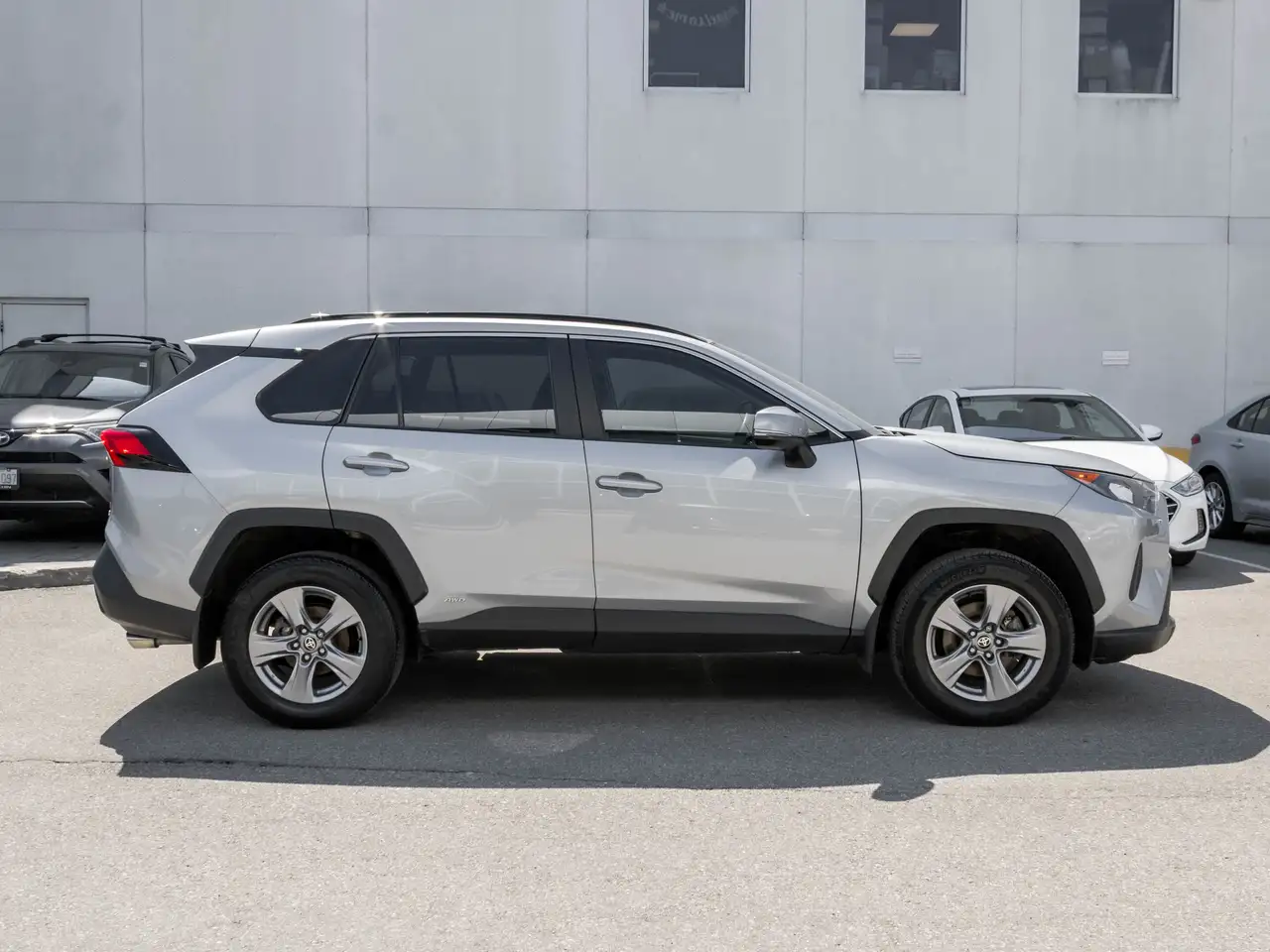Toyota RAV 4 снимка Toyota RAV 4