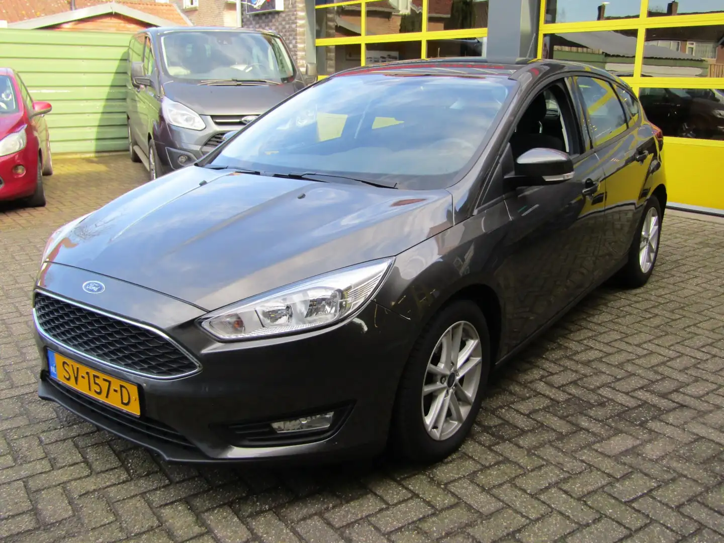Ford Focus 1.0 Lease Edition Grijs - 2