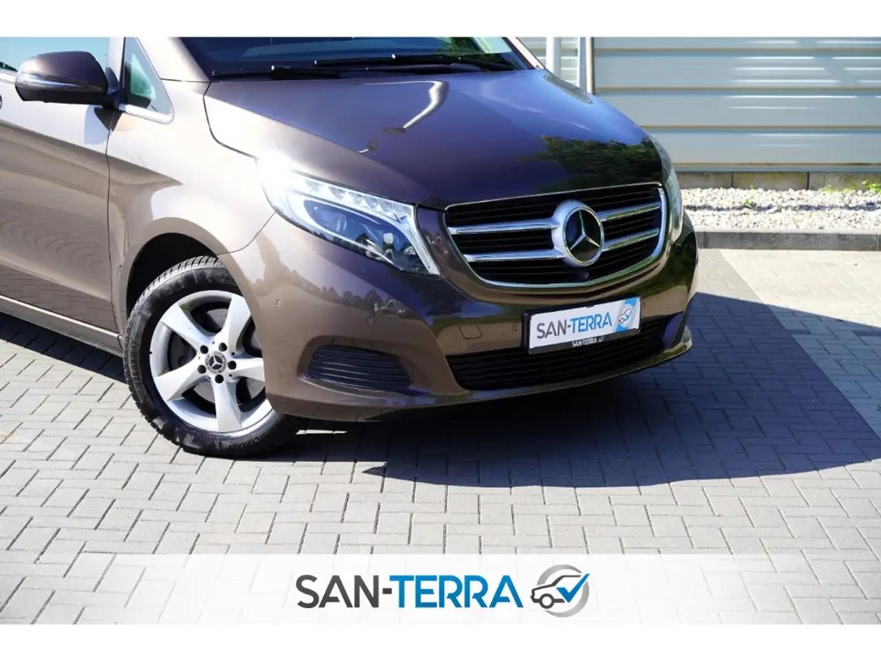 2018 Mercedes-Benz V 250 AVANTGARDE EXTRALANG LEDER*360-KAMERA*SHZ*KLIMAAUT, photograph 3