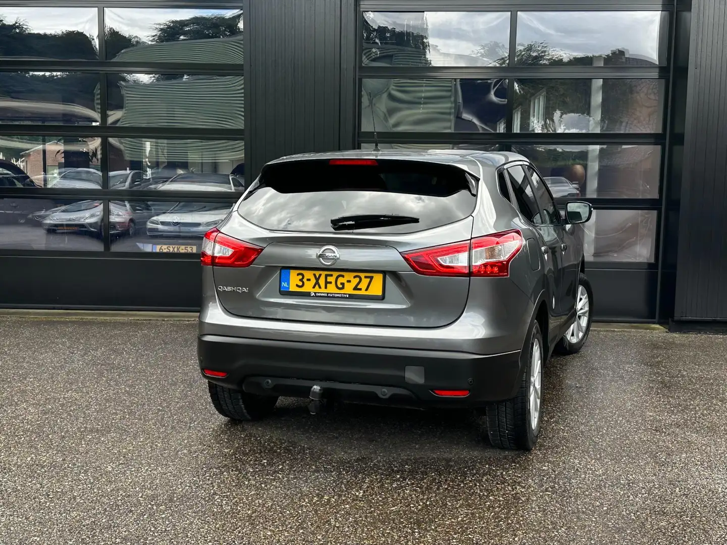 Nissan Qashqai 1.2 Connect Edition Led Navi Camera Pano Cruise Grijs - 2