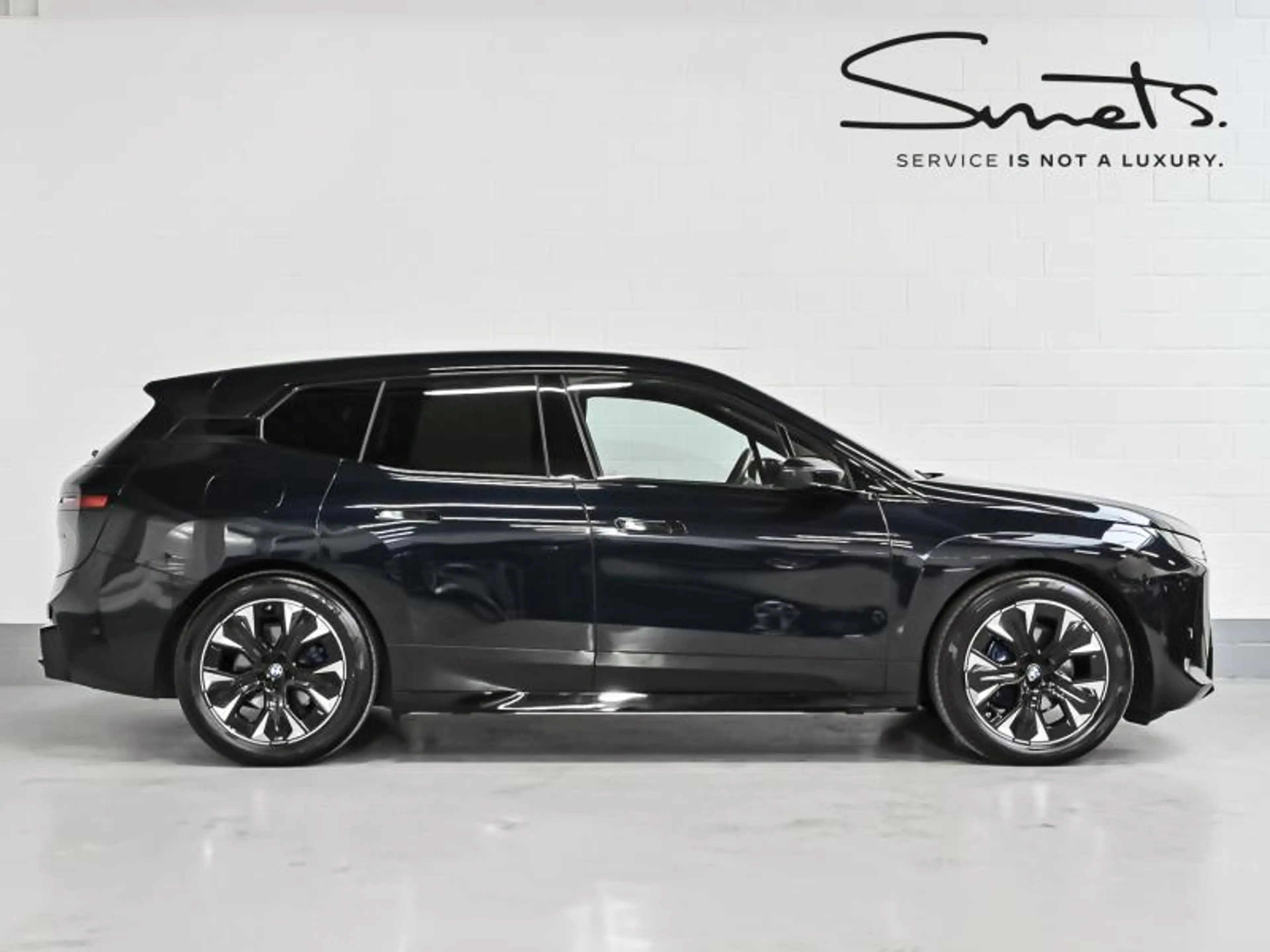 BMW iX xDrive45-M Pack-Sky Lounge-Trekhaak-Harman — photo 3